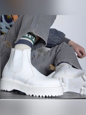 DR.MARTENS White Platform Chelsea Boot